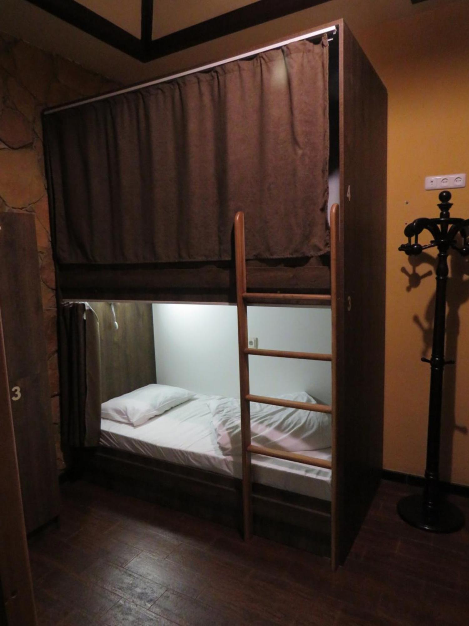 Hostel Jan In The Very Center Erivan Dış mekan fotoğraf