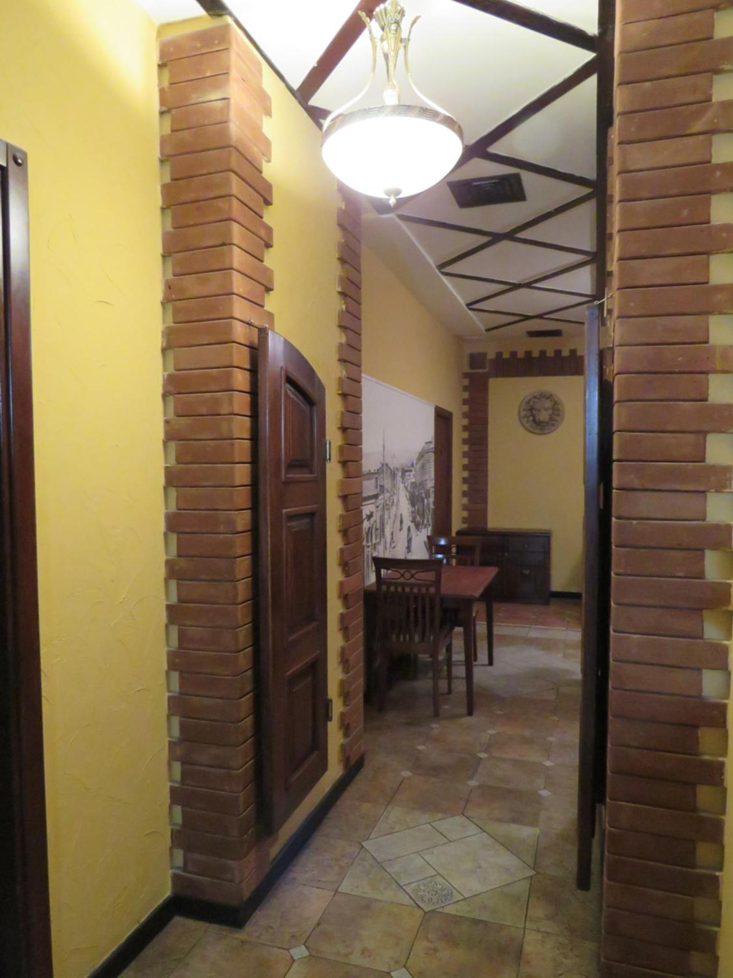 Hostel Jan In The Very Center Erivan Dış mekan fotoğraf