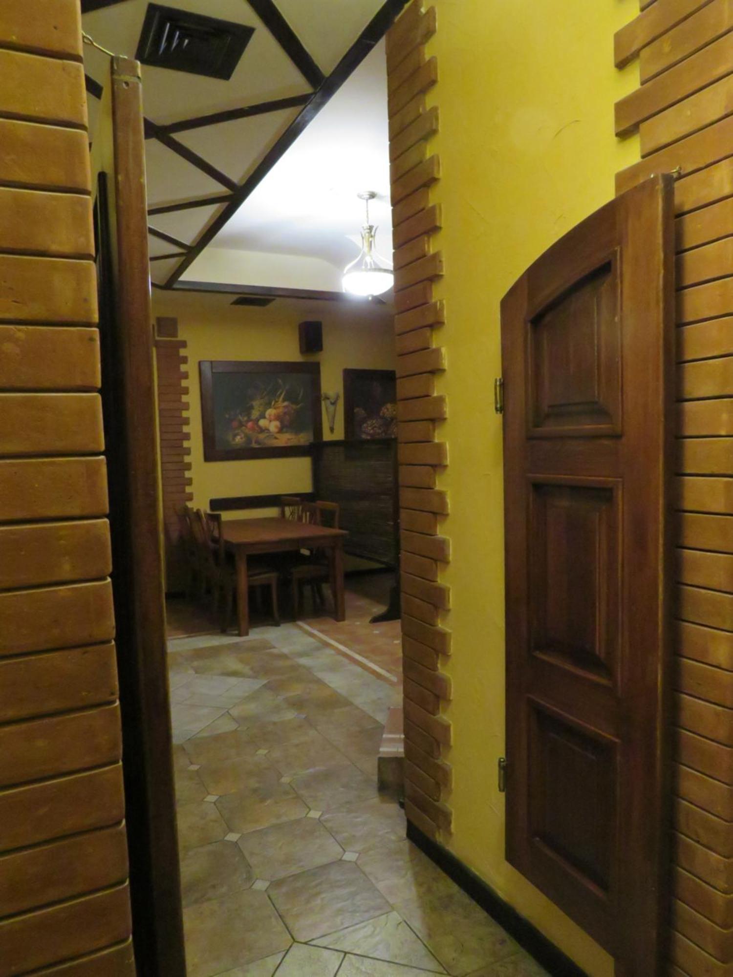 Hostel Jan In The Very Center Erivan Dış mekan fotoğraf
